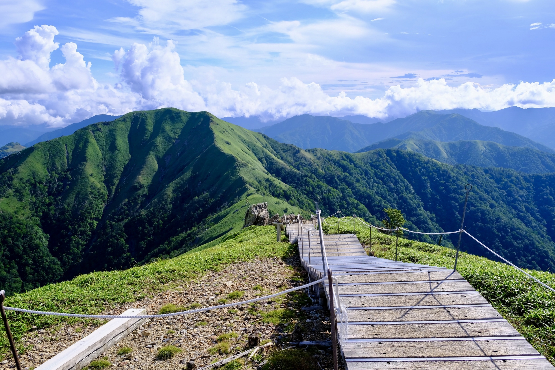 剣山山頂1